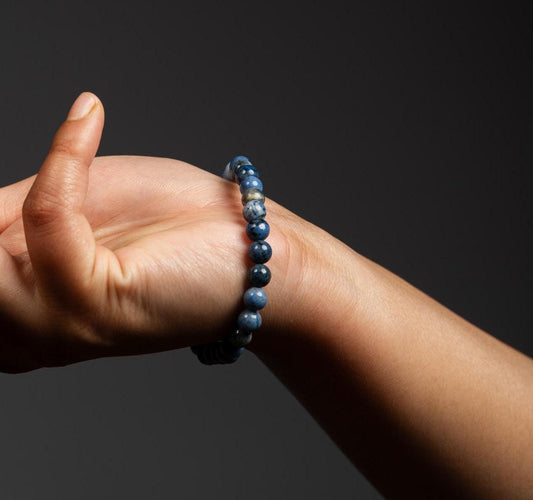 6mm Old Blue Sodalite Bracelet